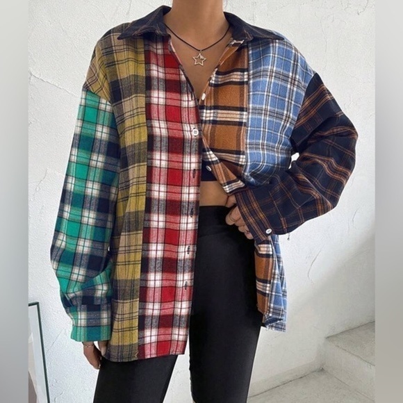 Tops - Plaid colorful long sleeve T-shirt size medium/small/large
